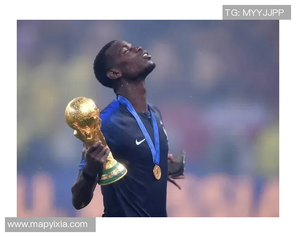 足球明星用闭嘴手势表达情感瞬间的精彩瞬间与背后故事解析